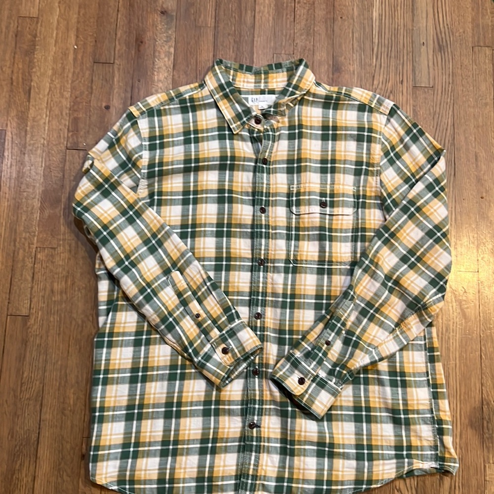 Gap Mens green plaid button up flannel shirt XL